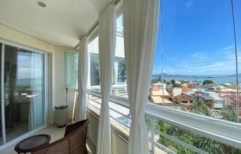 Apartamento em Balneário, Florianópolis