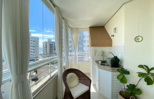 Apartamento em Balneário, Florianópolis