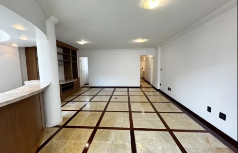 Apartamento em Agronômica, Florianópolis