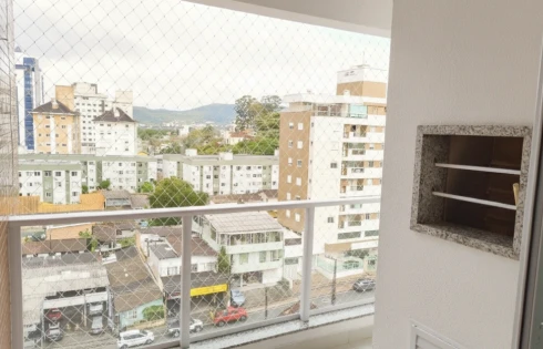 Apartamento em Agronômica, Florianópolis