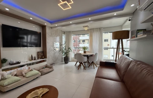 Apartamento em Kobrasol, São José