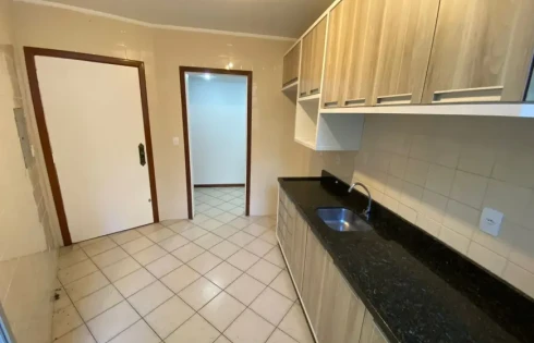Apartamento em Agronômica, Florianópolis