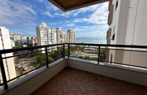 Apartamento em Agronômica, Florianópolis