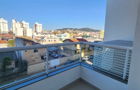 Apartamento em Areias, São José