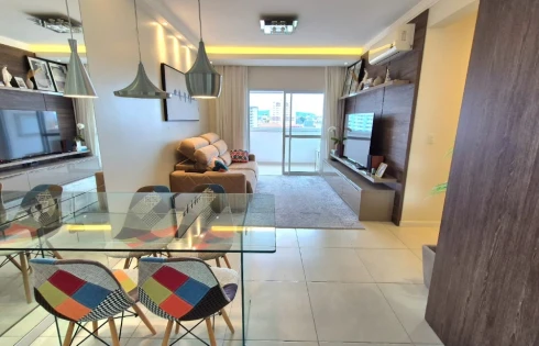 Apartamento em Barreiros, São José