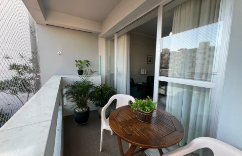 Apartamento em Balneário, Florianópolis