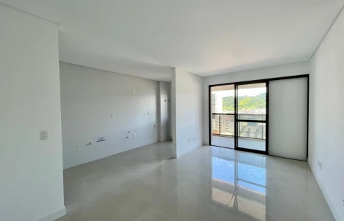 Apartamento com 2 quartos em Kobrasol, São José