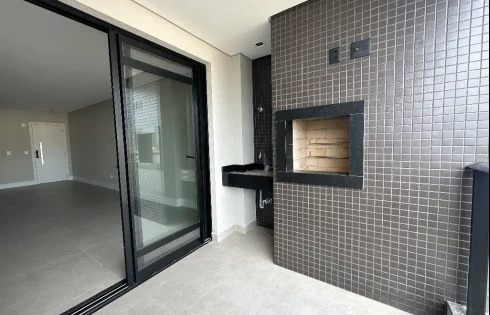 Apartamento com 2 quartos em Kobrasol, São José