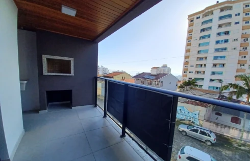 Apartamento em Barreiros, São José