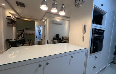 Apartamento em Agronômica, Florianópolis