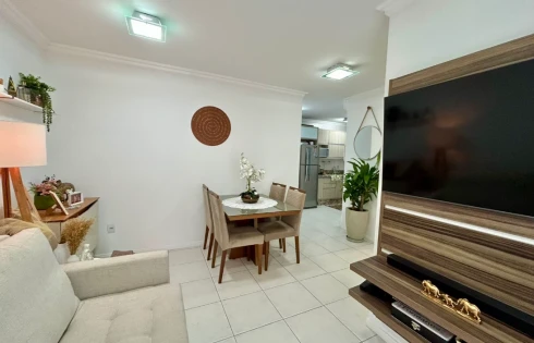 Apartamento em Roçado, São José