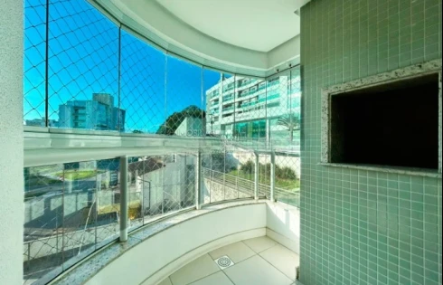 Apartamento em Coqueiros, Florianópolis