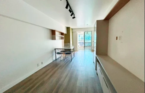 Apartamento em Coqueiros, Florianópolis