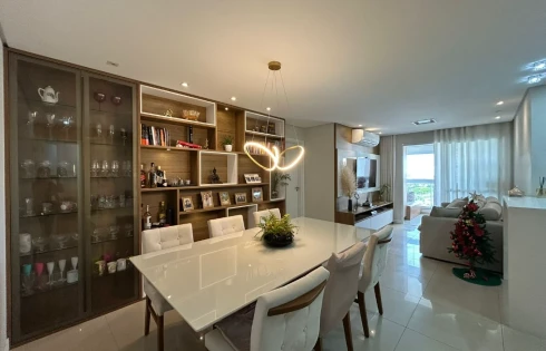 Apartamento com 3 quartos em Barreiros, São José