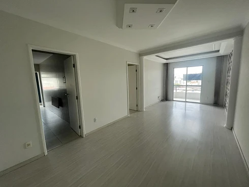 Apartamento com 3 quartos em Nossa Senhora do Rosário, São José