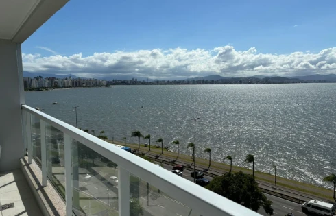 Apartamento em Agronômica, Florianópolis