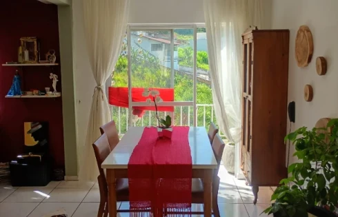 Apartamento com 3 quartos em Ponta de Baixo, São José