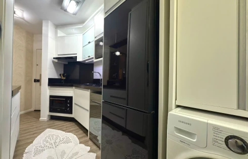Apartamento em Costeira do Pirajubaé, Florianópolis