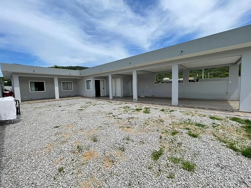 Casa em Forquilhas, São José