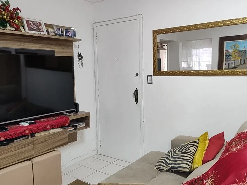 Apartamento em Coloninha, Florianópolis