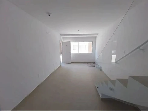 Sobrado geminado em Nova Palhoça, Palhoça