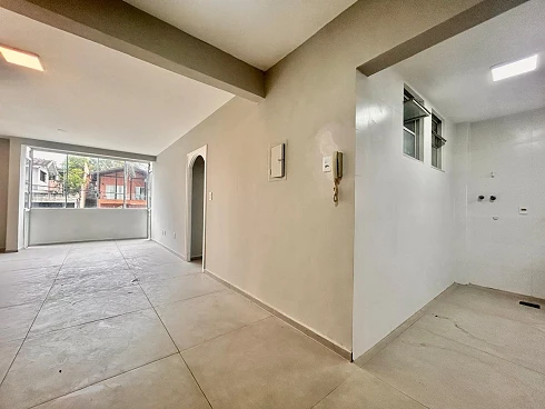 Apartamento em Bom Abrigo, Florianópolis