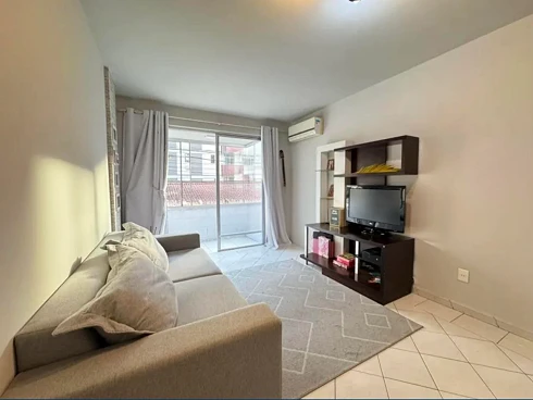 Apartamento em Capoeiras, Florianópolis