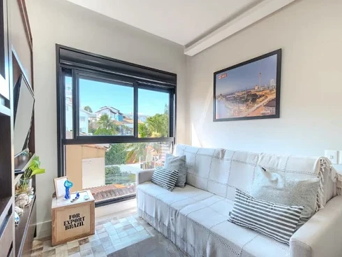 Apartamento em Coqueiros, Florianópolis