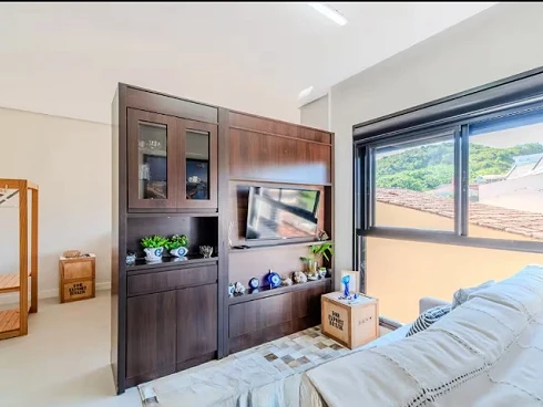 Apartamento em Coqueiros, Florianópolis