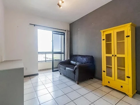 Apartamento em Kobrasol, São José