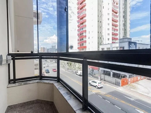 Apartamento em Kobrasol, São José