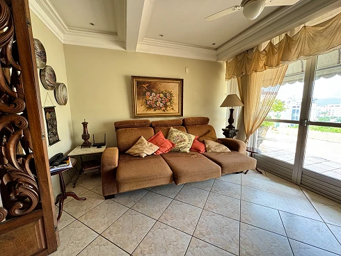 Apartamento em Coqueiros, Florianópolis