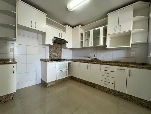 Apartamento em Barreiros, São José