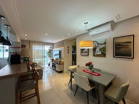 Apartamento em Coqueiros, Florianópolis