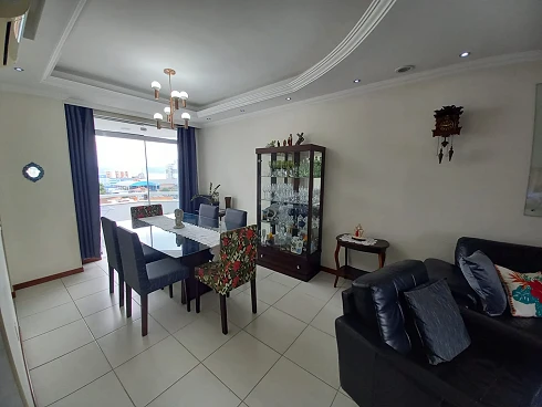 Apartamento em Barreiros, São José