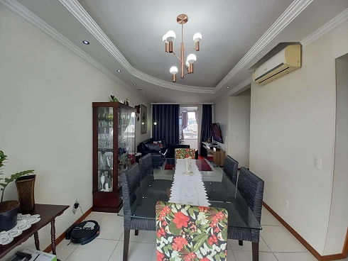 Apartamento em Barreiros, São José