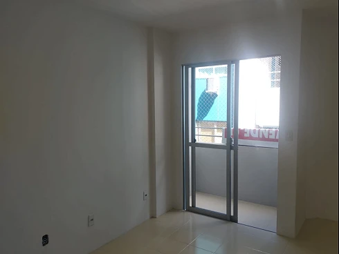 Apartamento em Barreiros, São José