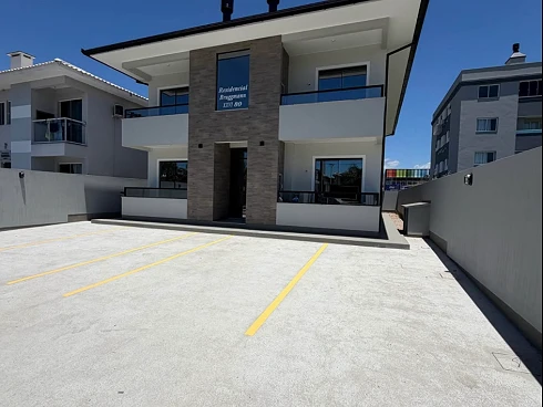 Apartamento em Nova Palhoça, Palhoça
