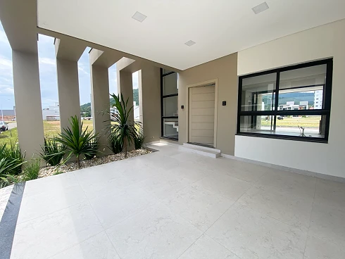 Casa em Beira Rio, Biguaçu