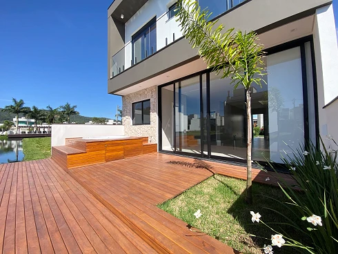 Casa em Beira Rio, Biguaçu