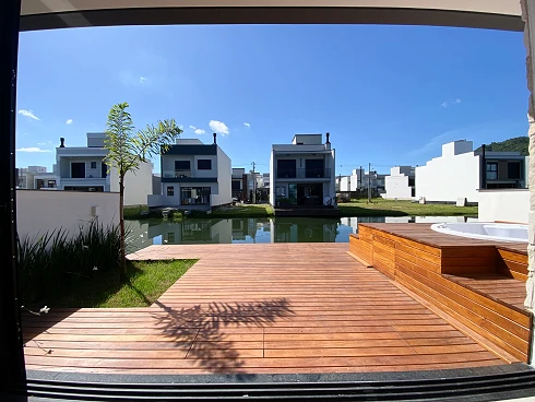 Casa em Beira Rio, Biguaçu
