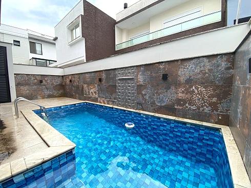 Casa em Beira Rio, Biguaçu