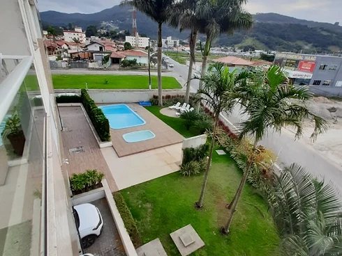 Apartamento em Rio Caveiras, Biguaçu