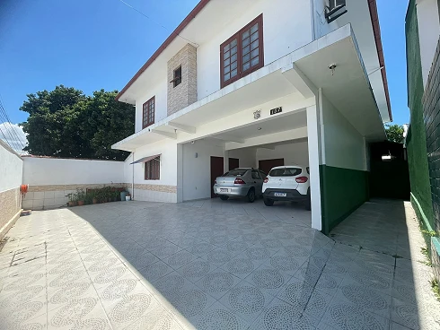 Prédio em Ipiranga, São José