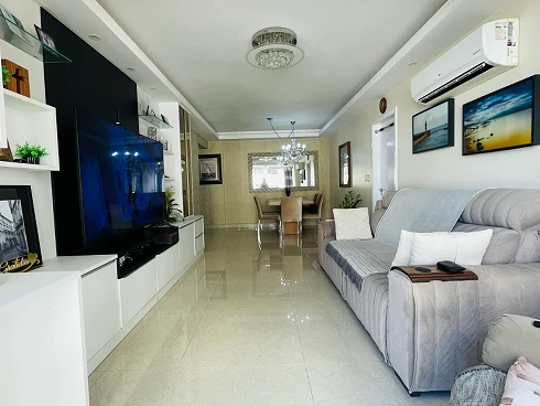 Apartamento em Agronômica, Florianópolis