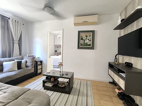 Apartamento em Praia Comprida, São José