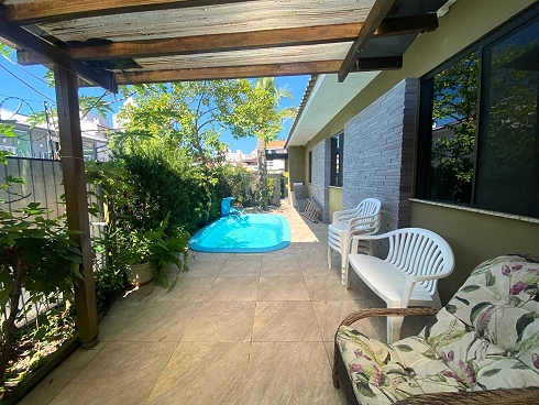 Casa com 3 quartos em Canto, Florianópolis