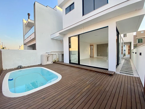 Casa em Beira Rio, Biguaçu