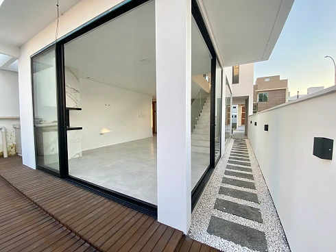 Casa em Beira Rio, Biguaçu