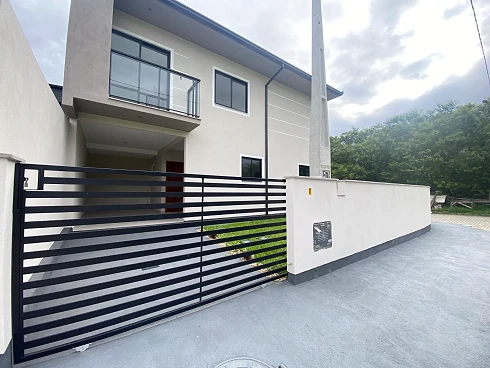 Casa em Forquilhas, São José